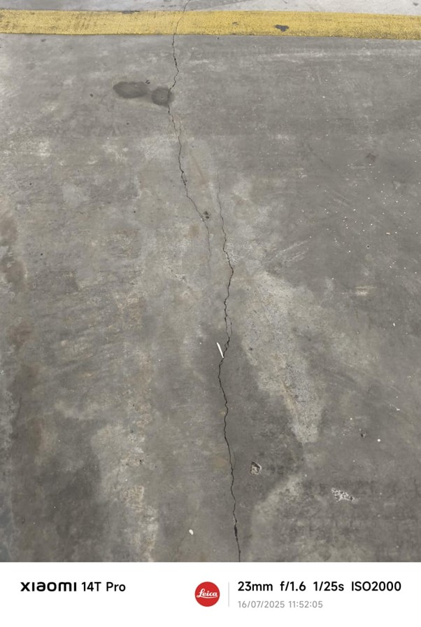 Wall & Slab Cracks - Example 1