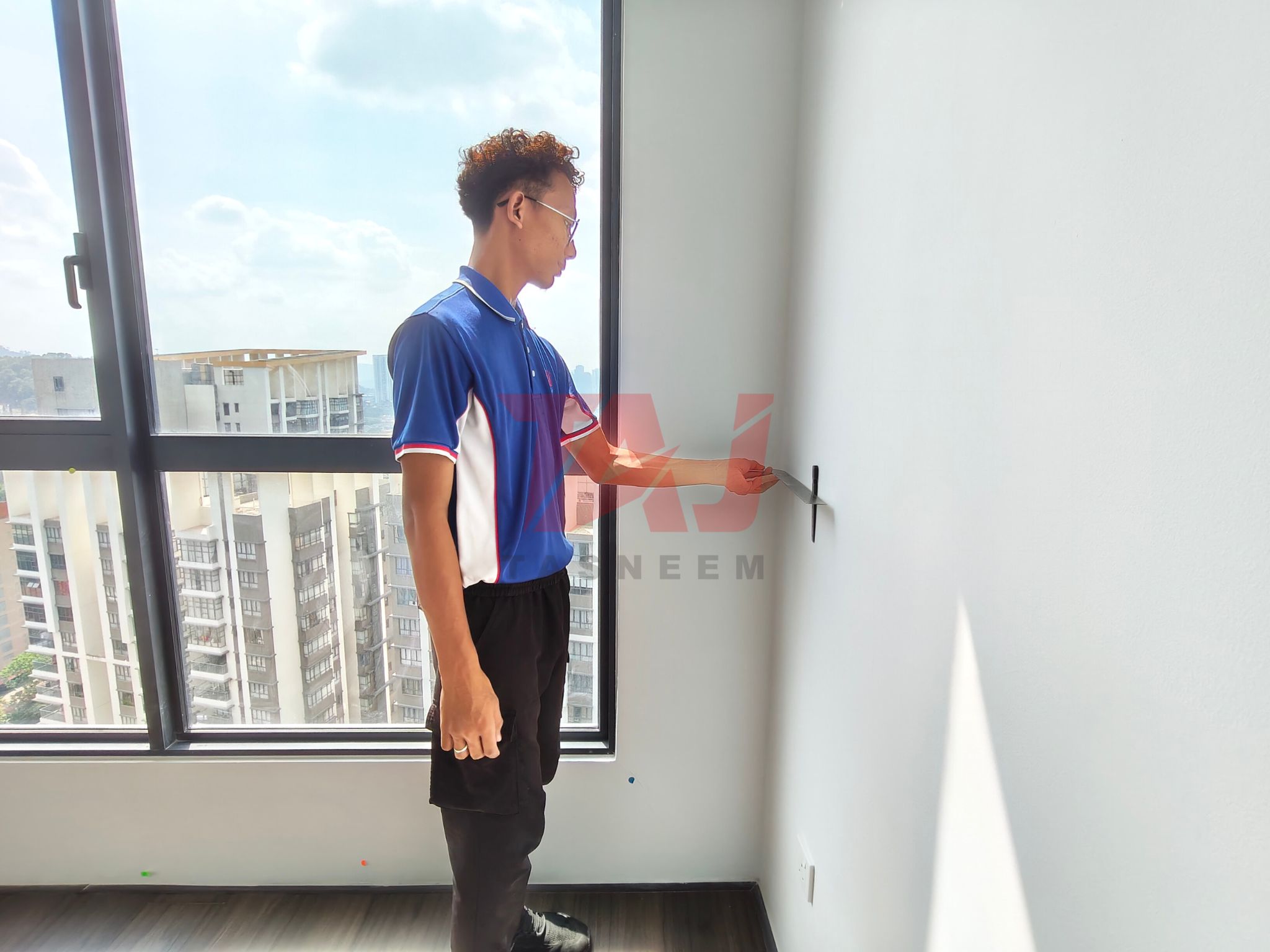 Wall defect